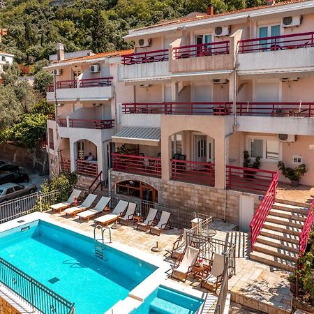 Villa Savovic Petrovac Exteriör bild