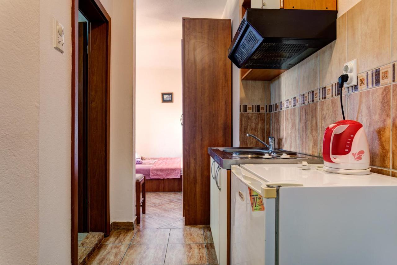 Villa Savovic Petrovac Exteriör bild
